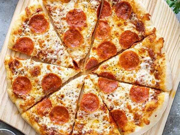 How To Make Quick Homemade Pizza In 15 Minutes