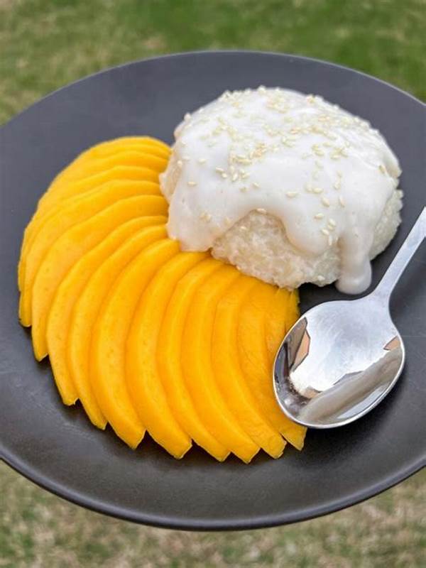 Quick Dessert: Mango Sticky Rice Simplified