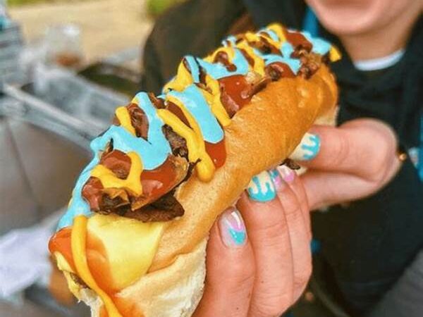 Vegan Snacks From Street Vendors Go Headless