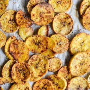 Quick Baked Plantain Chips With Chili