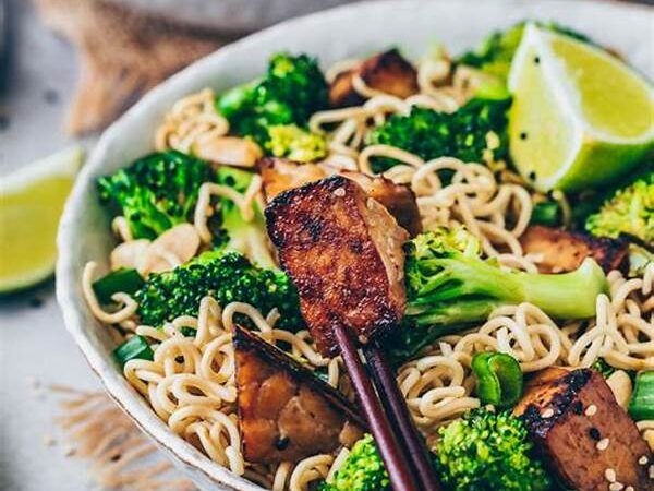 Quick Stir Fry Noodle With Tempeh