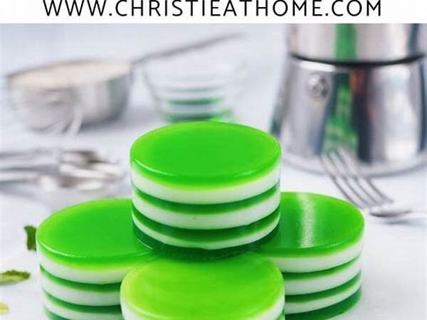 Vegan Pudding With Coconut Milk & Pandan