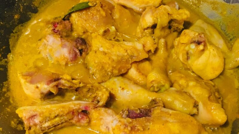 Masak Sekali, Goreng Berkali-kali? Ini Cara Simpan Ayam Ungkep yang Benar!